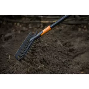FISKARS SOLID MONITOIMIHARAVAN LAPA