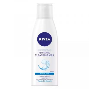 NIVEA PUHDISTUSMAITO 200ML